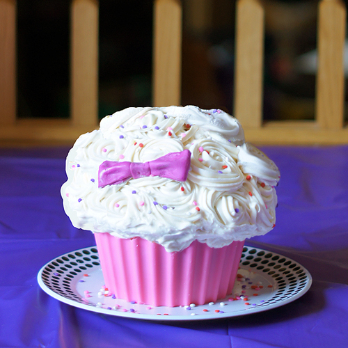Funfetti Birthday Cake Cupcakes - Ditch that boxed mix! - The Kitchen McCabe