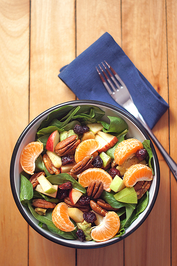 Spinach, Apple, Avocado, Cranberry, and Orange Salad with Balsamic Vinaigrette (accidentally #vegan)